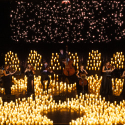 Концерт «Luminary. Волшебный свет Рождества и 1000 свечей» в особняке Лемана, Москва – билеты