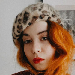 Полина Гречко