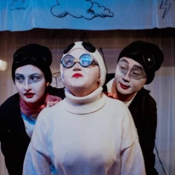 У ковчега в восемь