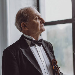 Александр Чернов (скрипка). Притяжение Баха