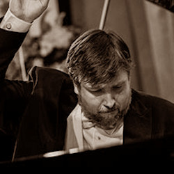 Дмитрий Онищенко (фортепиано)