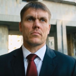 Михаил Антонов
