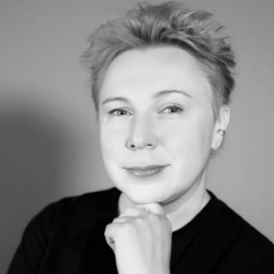 Александра Павина