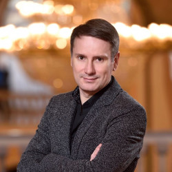 Артем Макаров