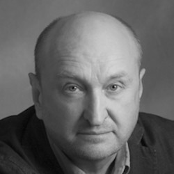 Сергей Женовач