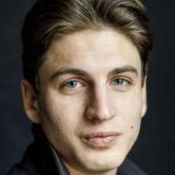 Евгений Аршинов