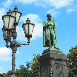 За кулисами славы: Тверской бульвар - главный бульвар страны