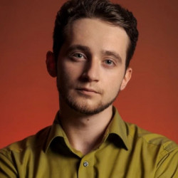 Александр Груздев