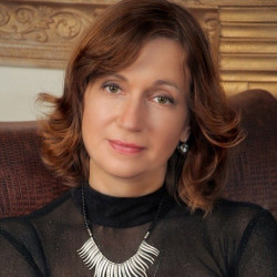 Юлия Иконникова