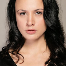 Елена Махова