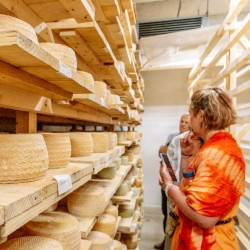 Лебединое озеро и Сырное королевство