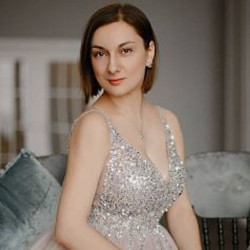 Анна Григорьева