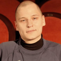Даниил Николаев