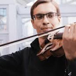 Михаил Крутик