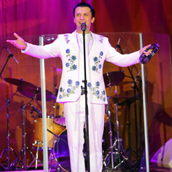 Андрей Усанов