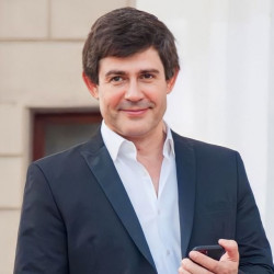 Артем Каминский