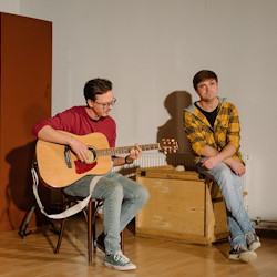 Около музыки