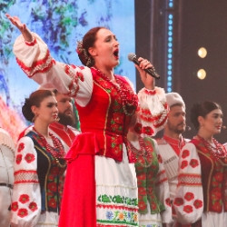 Кубанский казачий хор. Нам 215 лет