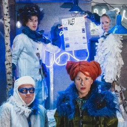 Ася ищет слова