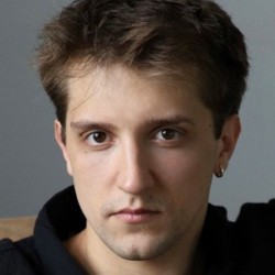 Евгений Кениг
