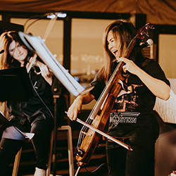 От «Игра престолов» до «Миссия невыполнима»: ожившие саундтреки на теплой панорамной крыше