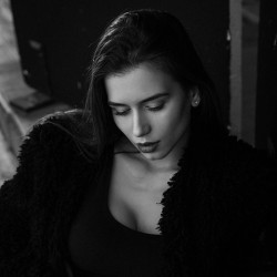 Полина Ларина
