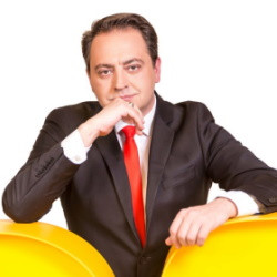 Алексей Иванов