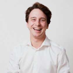 Глеб Карзанов