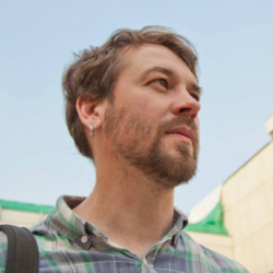 Максим Бирюков