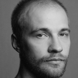Динис Громаков