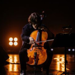 Atomic Cellos. Мировые рок-хиты на виолончелях