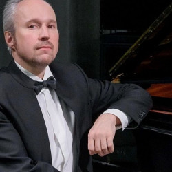 Дмитрий Карпов