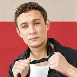 Cцена из «Маяковский. Я сам»