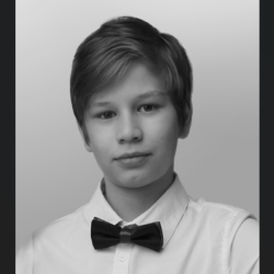 Максим Дибижев