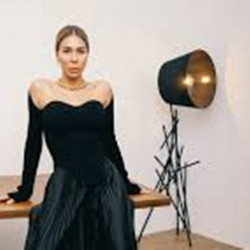 Анна Арутюнова