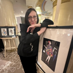 Елена Сенатова