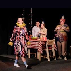 Scene from «VII БДФ «Нереальная бабушка»»