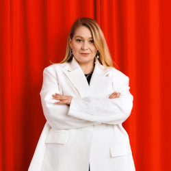 Шоу женских историй