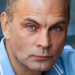 Роман Грибков