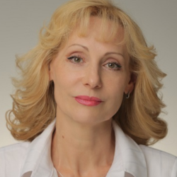 Елена Привалихина