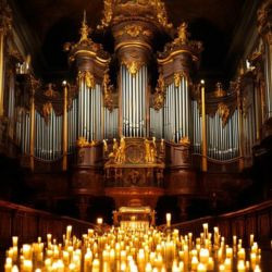 Орган при свечах: рок-хиты и шоу саундтреков