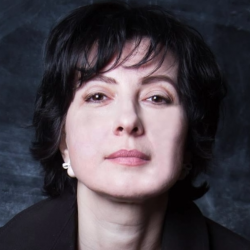 Ирина Пахомова