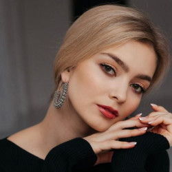 Алина Валерьевна Колесникова