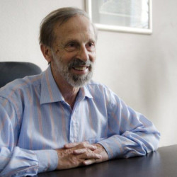 Валентин Красногоров