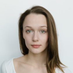 Алена Васина