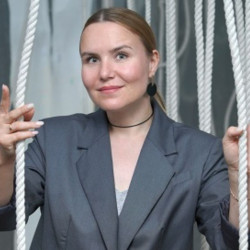 Анжела Тихонова