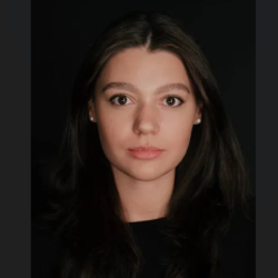 Елена Романюк