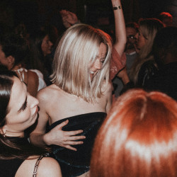 Афиша: Вечеринка под разводными мостами с DJ и баром в Санкт-Петербурге 17 июля 2026