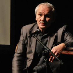 В. Уваров Н.