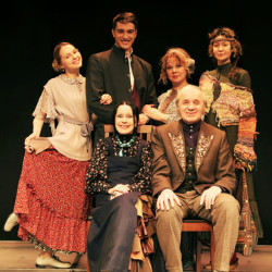 Scene from «Не все коту масленица»